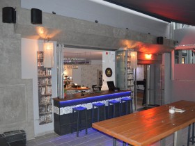 CAFE-BAR-NO3-004
